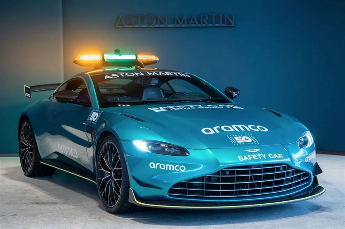 aston-martin-vantage-official-aston-martin-sa