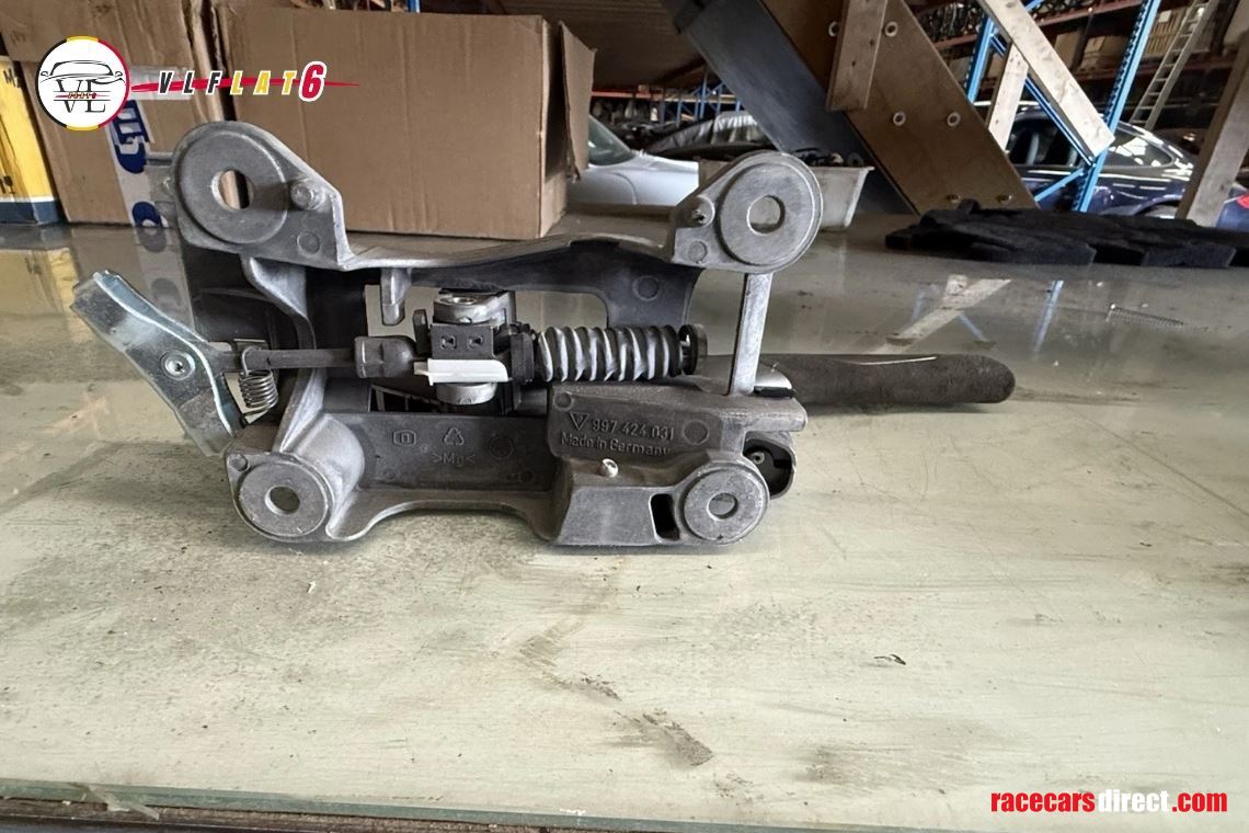 carbon-fiber-handbrake-for-porsche-997-gt3