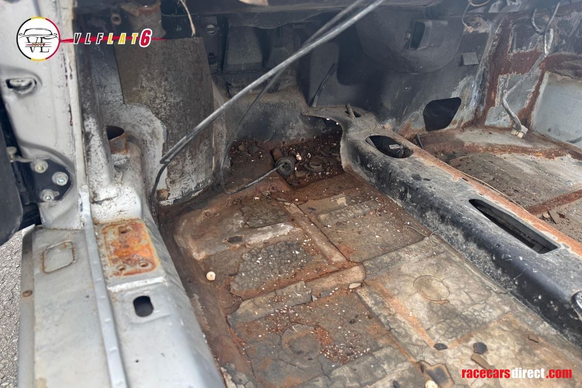 porscher-911-30-sc-body-shell---1982