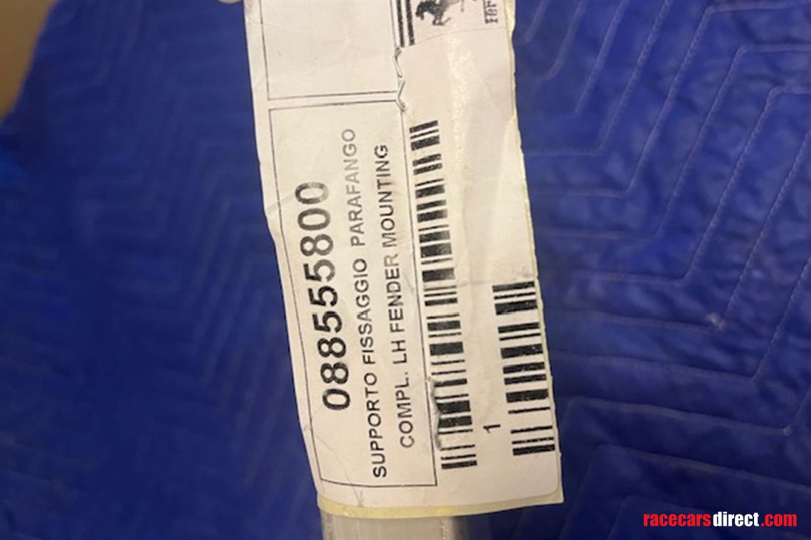 ferrari-488-challenge-lh-fender-mounting-brac