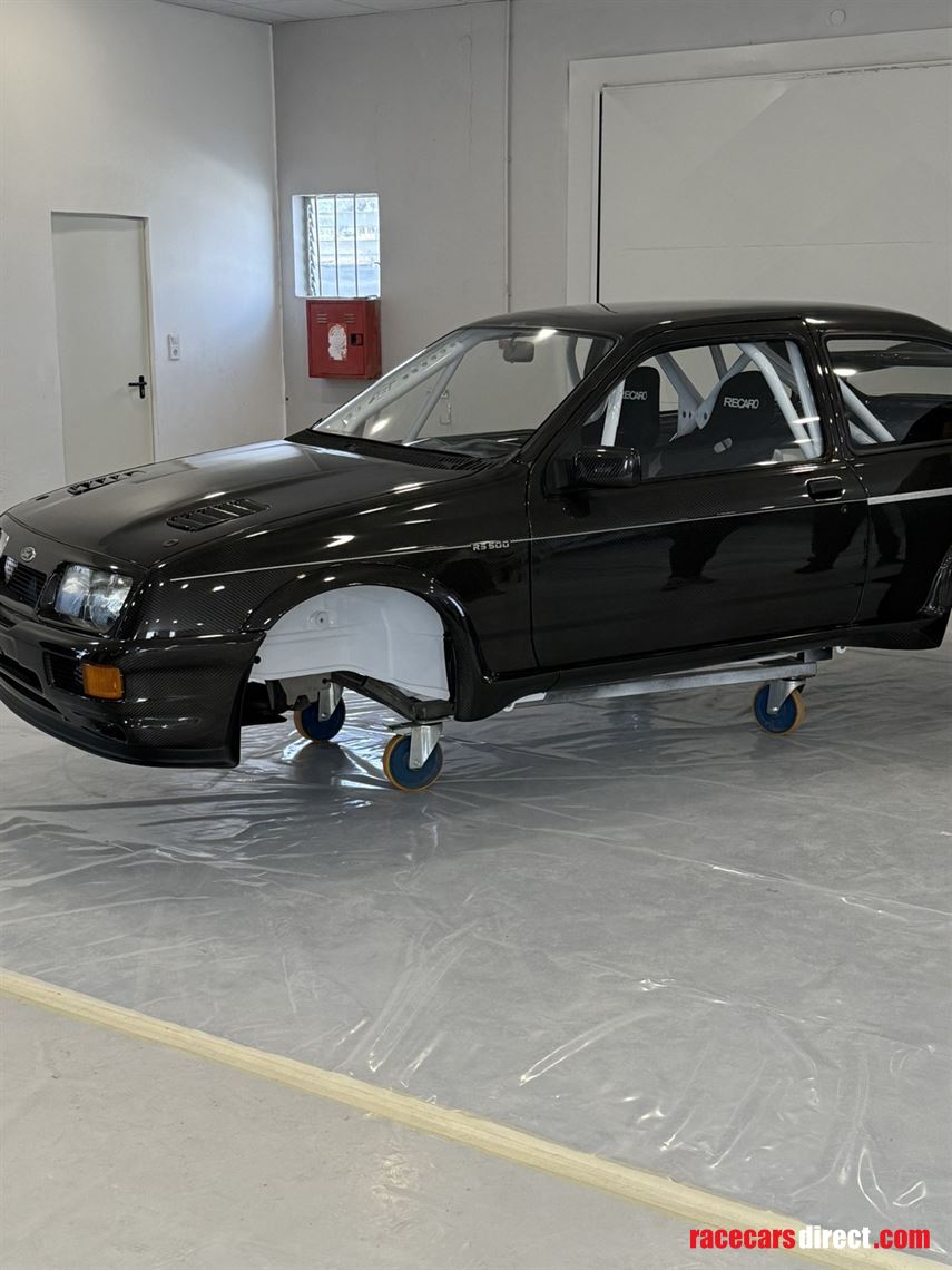 ford-sierra-cosworth-full-carbon-race-car-she