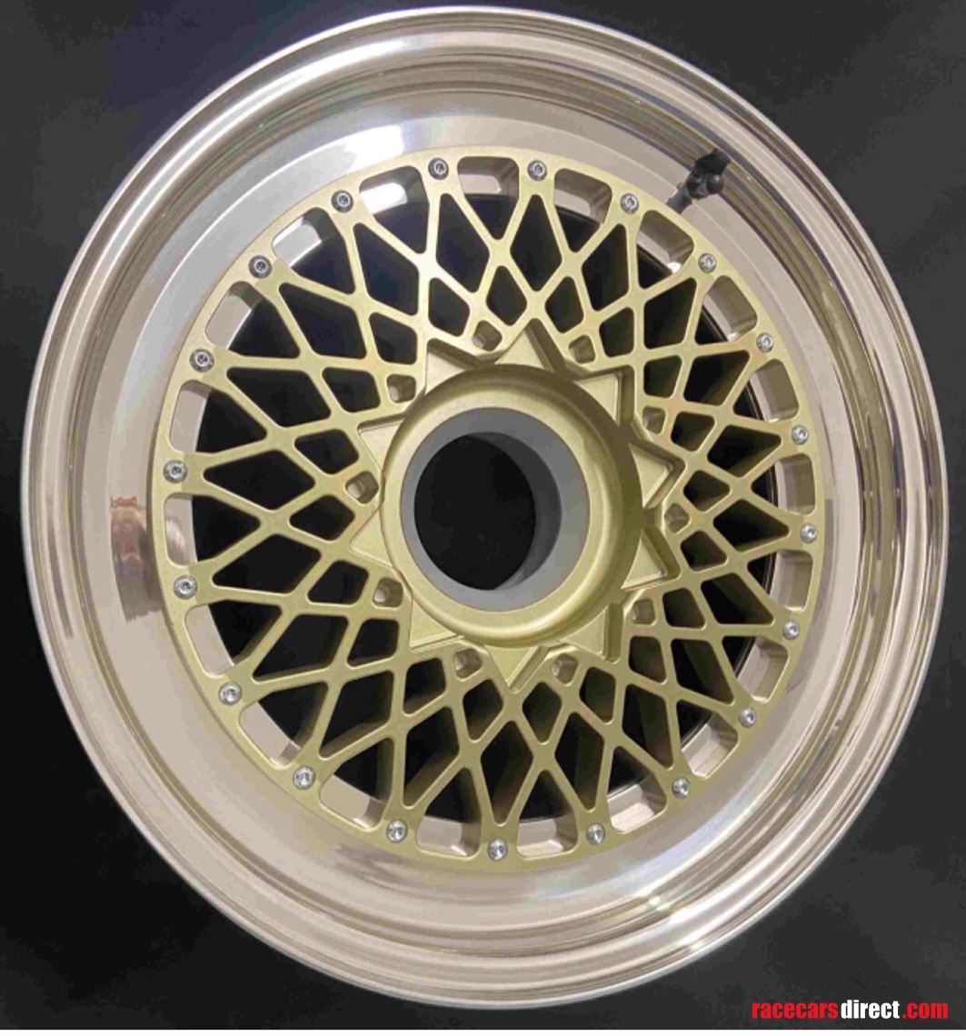 ford-sierra-cosworth-full-carbon-race-car-she