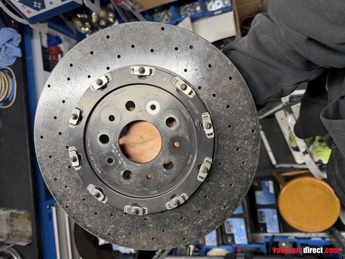 ford-sierra-cosworth-full-carbon-race-car-she