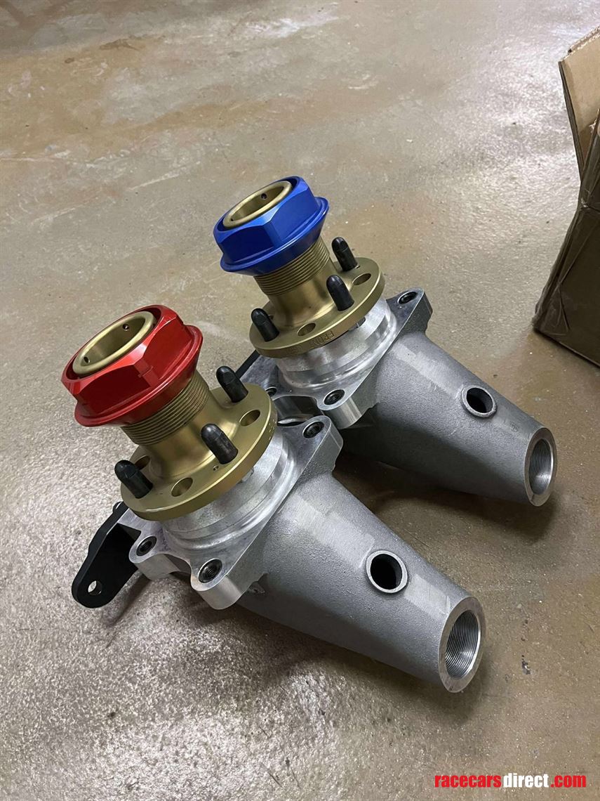 ford-sierra-cosworth-full-carbon-race-car-she