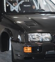 ford-sierra-cosworth-full-carbon-race-car-she