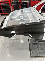 ford-sierra-cosworth-full-carbon-race-car-she