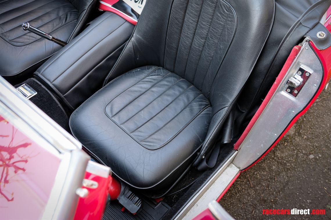 1954-austin-healey-1004-bn2