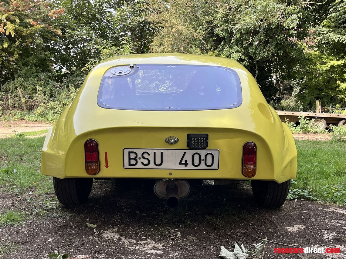 1967-mini-marcos-gt-rhd