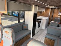 2010-volvo-b12m-motorhometransporter