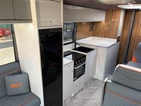 2010-volvo-b12m-motorhometransporter