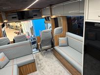 2010-volvo-b12m-motorhometransporter