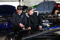 go-racing-no-hassle-arrive-drive-seats-availa