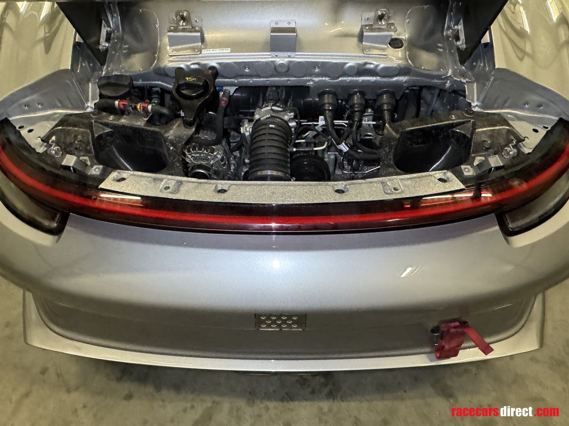 2025-porsche-992-gt3-cup