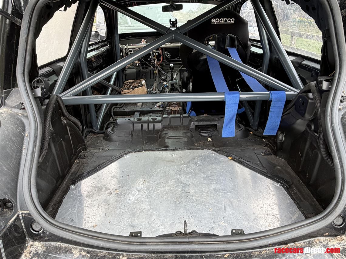 renault-megane-r26-trackrace-car