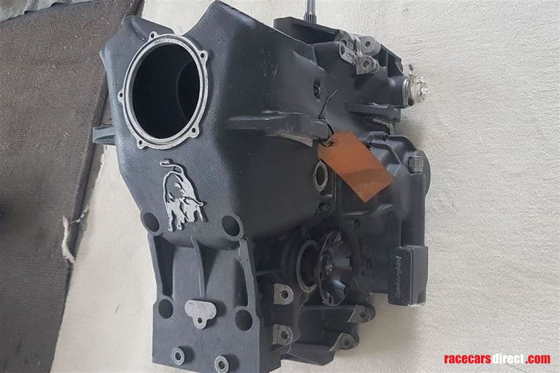 lamborghini-formula-1-gearbox