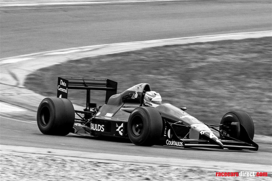 tyrrell-017b-chassis-02