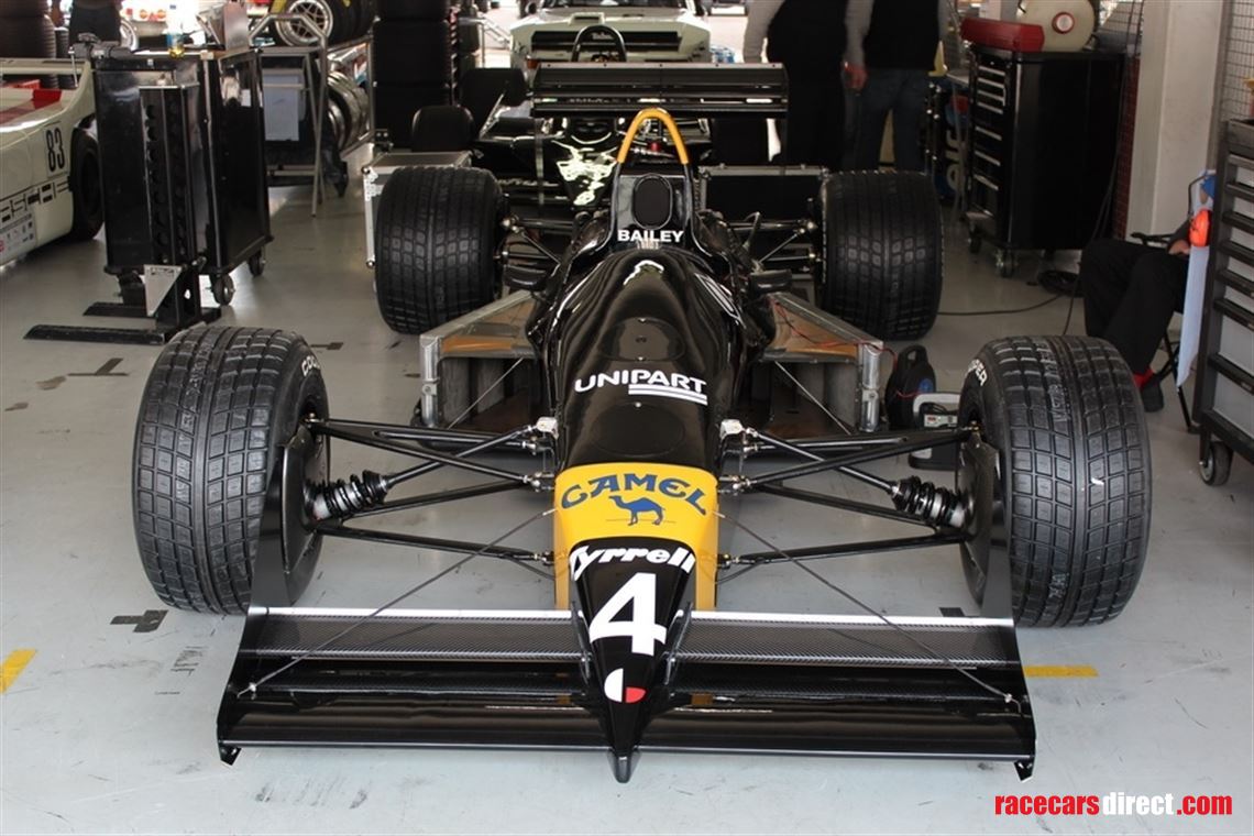 tyrrell-017b-chassis-02