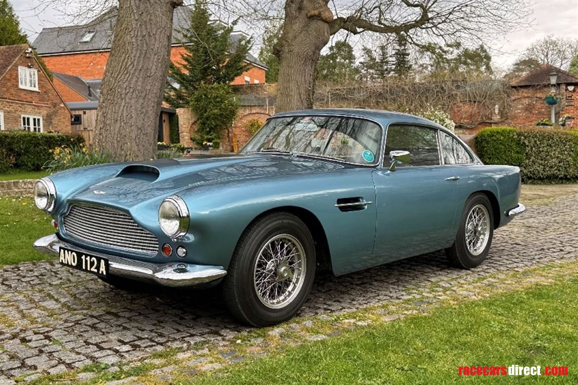 aston-martin-db4-series-1