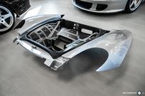 porsche-carrera-gt-front-fender-unit-hood-bon