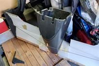 reynard-f3000-91d-front-wing