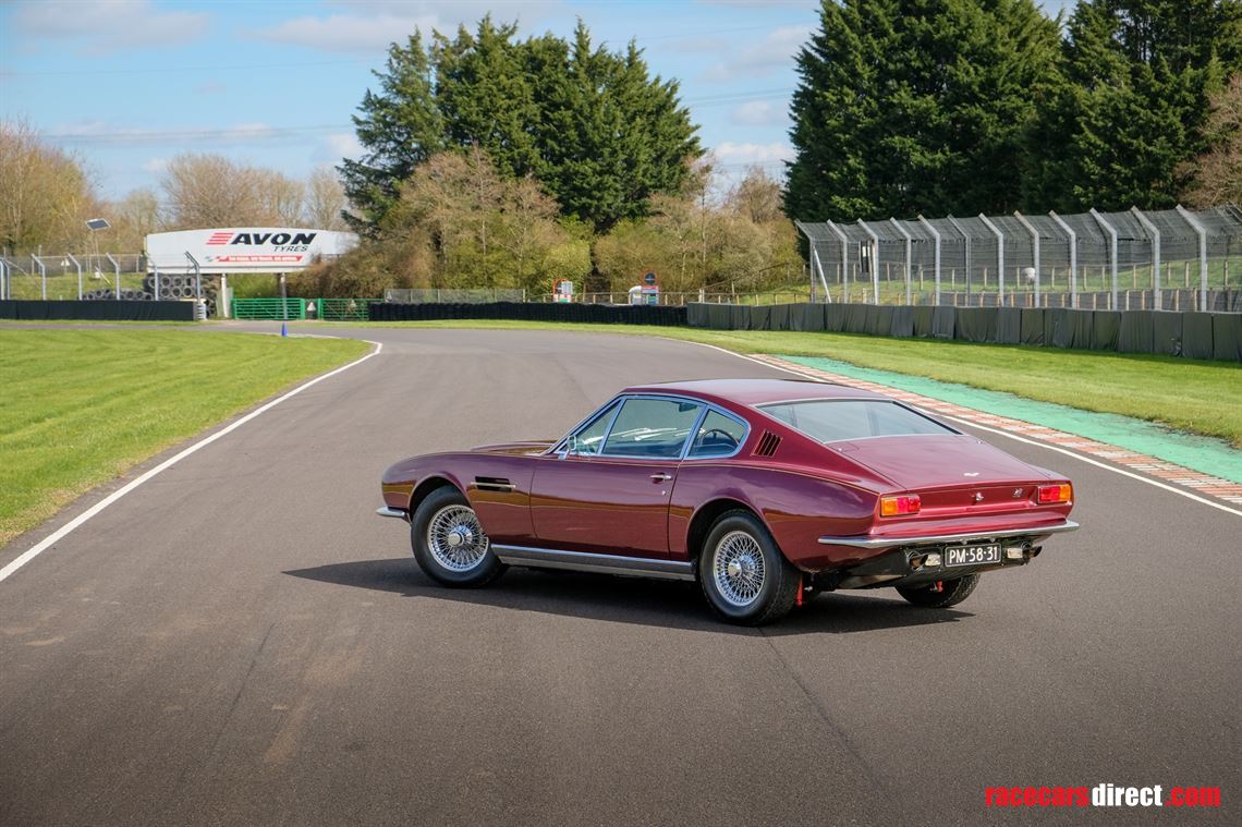 1969-aston-martin-dbs