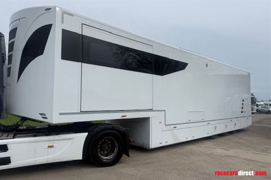 race-trailer-for-hire