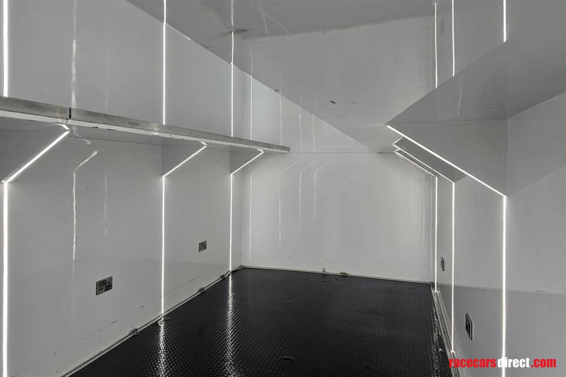 race-trailer-for-hire