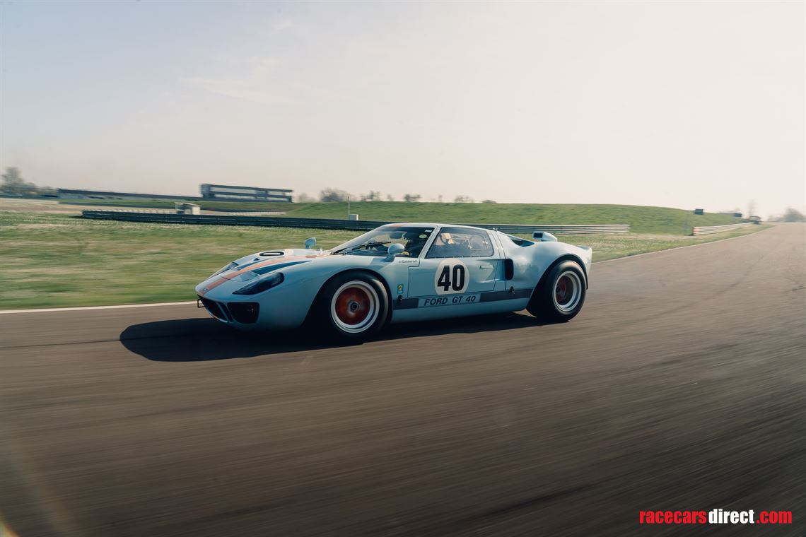1969-ford-gt40-p1033