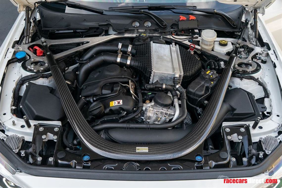 bmw-m2-cs-racing-450hp