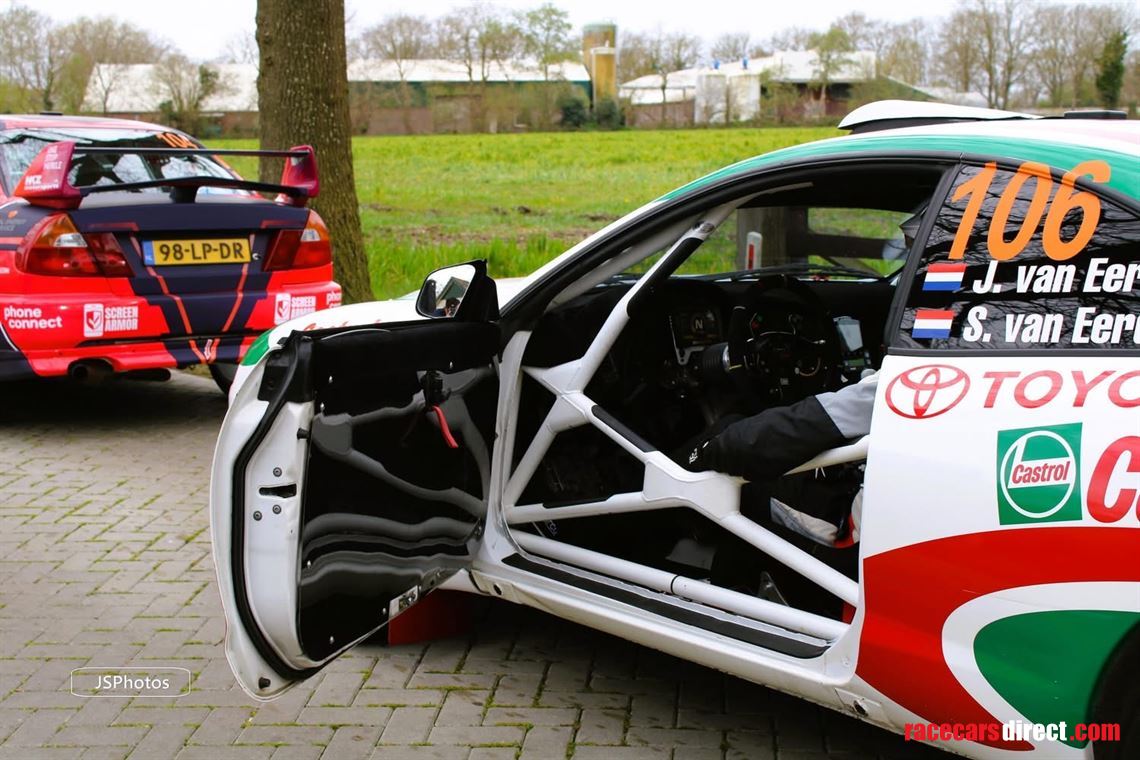 toyota-celica-st205-gt4