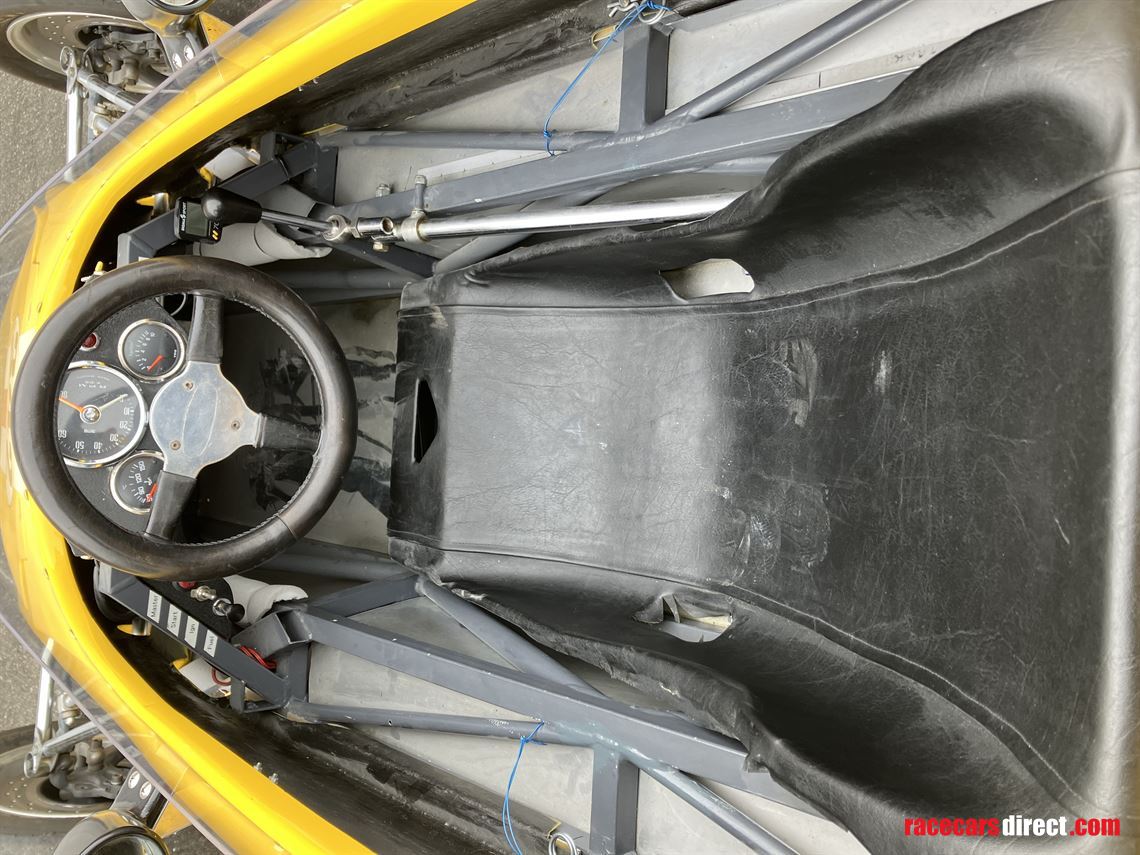 lola-t250-formula-super-vau