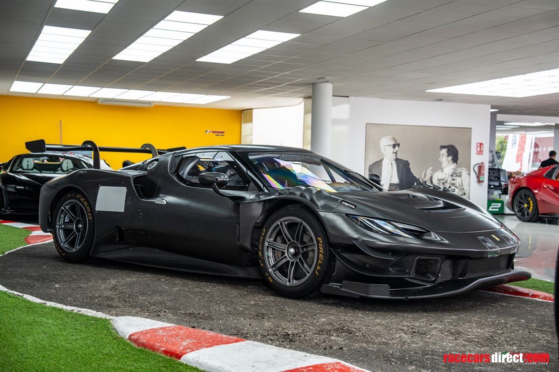 ferrari-296-gt3---full-carbon---race-ready
