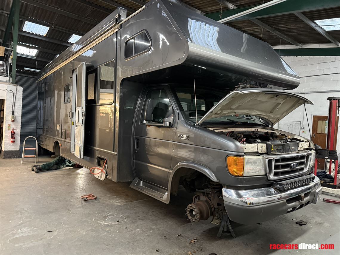 2005-four-winds-fun-mover-31c---race-truck-cr