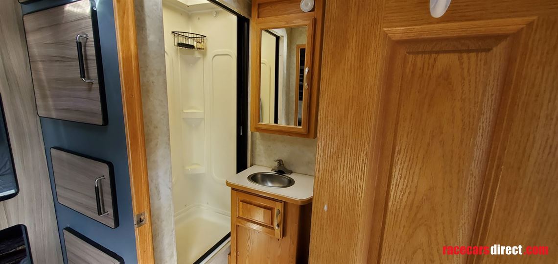 2005-four-winds-fun-mover-31c---race-truck-cr