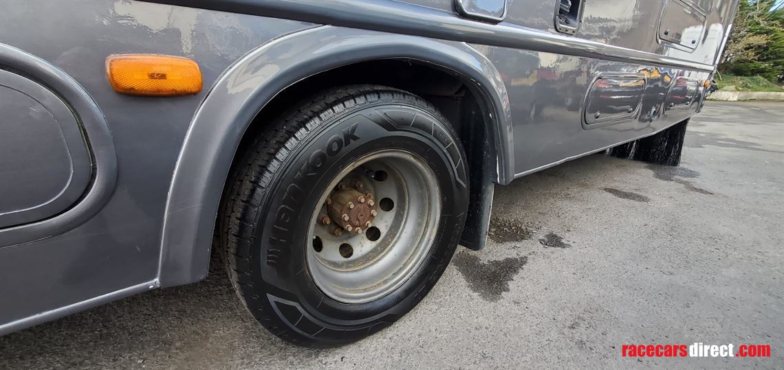 2005-four-winds-fun-mover-31c---race-truck-cr