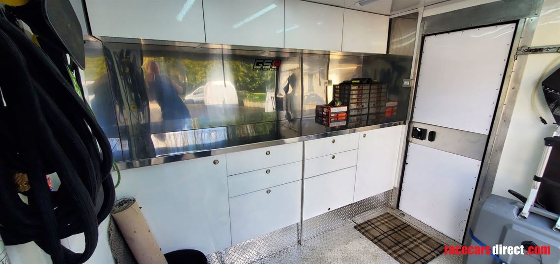 2005-four-winds-fun-mover-31c---race-truck-cr