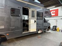 2005-four-winds-fun-mover-31c---race-truck-cr