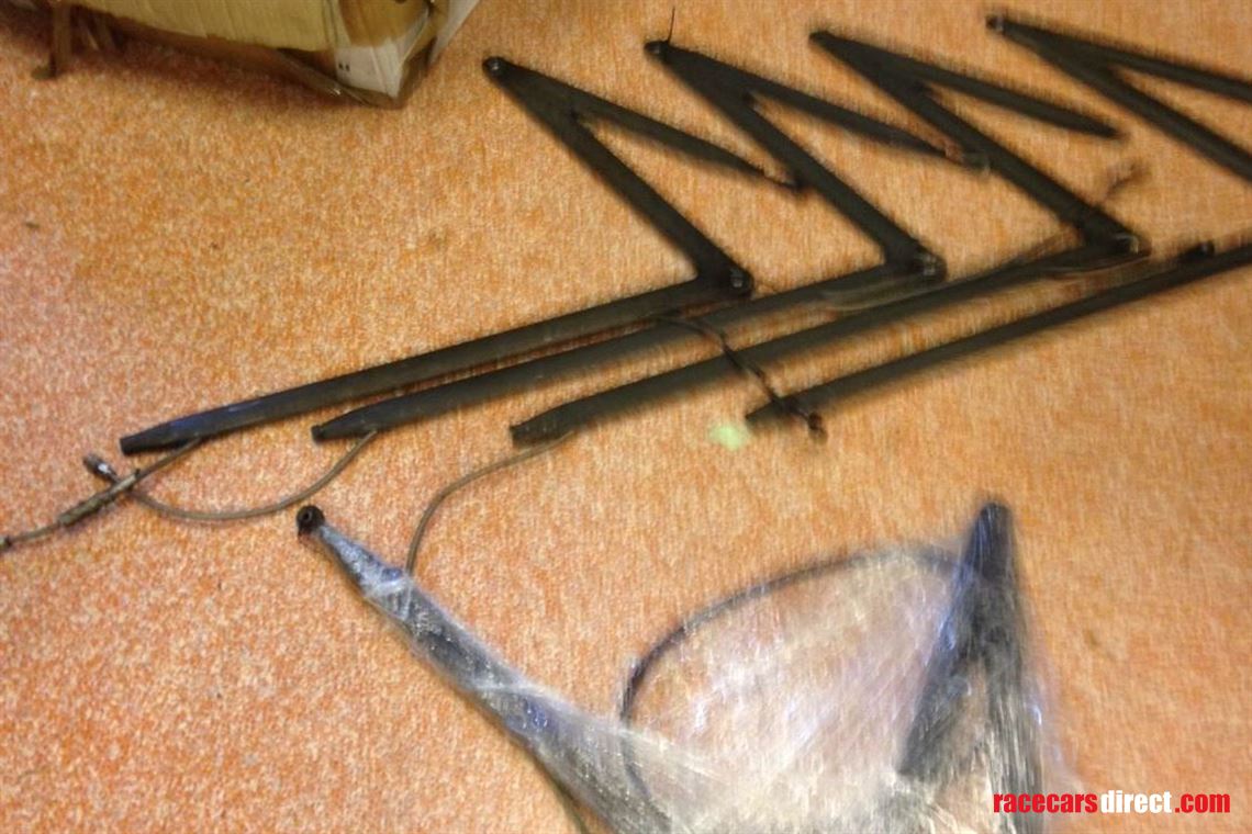 van-diemen-rf99-01-era-sidepods