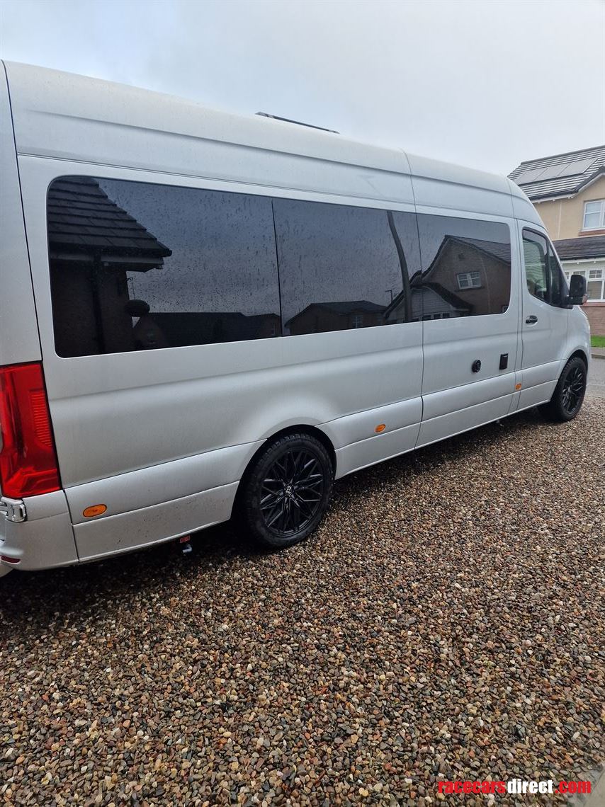 mercedes-sprinter-racehome-2021