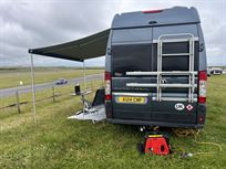 auto-trail-v600-v-line-2-berth