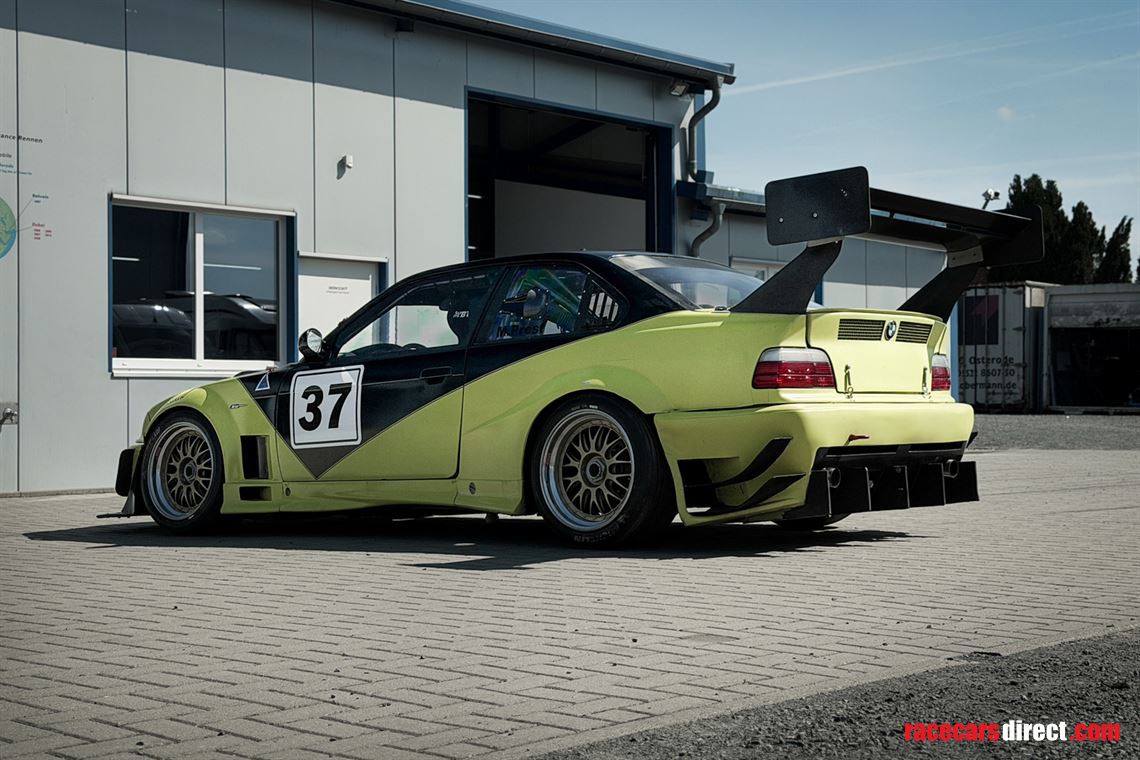 bmw-e36-race-car-s85-v10-gtr-axles-center-loc