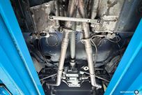 bmw-e36-race-car-s85-v10-gtr-axles-center-loc
