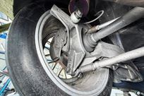 bmw-e36-race-car-s85-v10-gtr-axles-center-loc