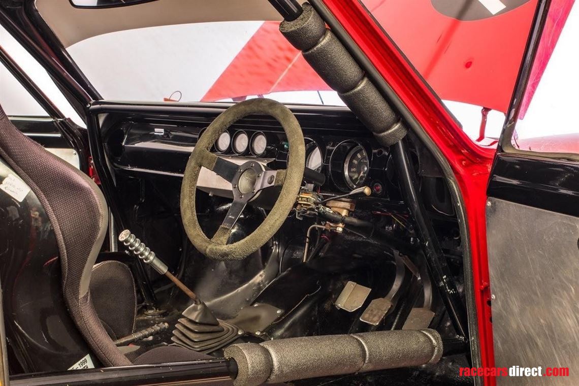 1965-ford-cortina-mki-race-car