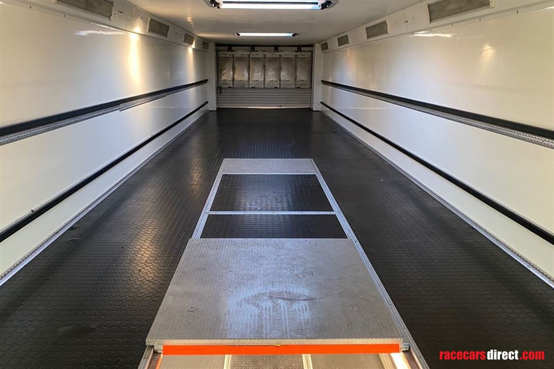 bischoff-scheck-racetrailer