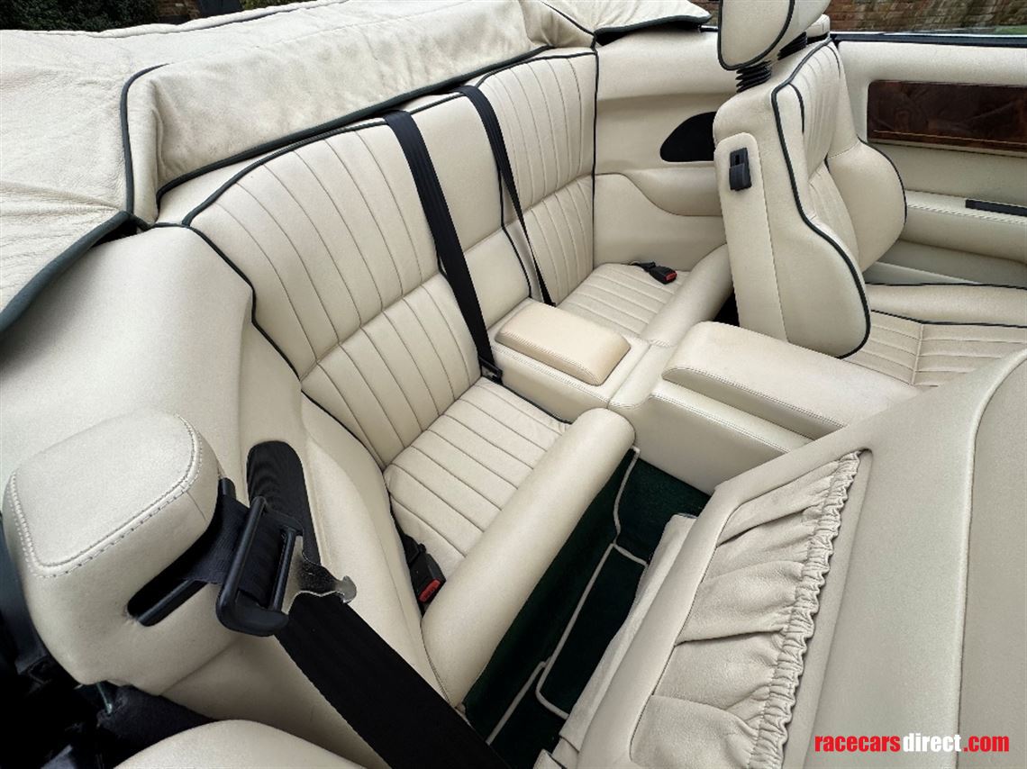 aston-martin-virage-volante