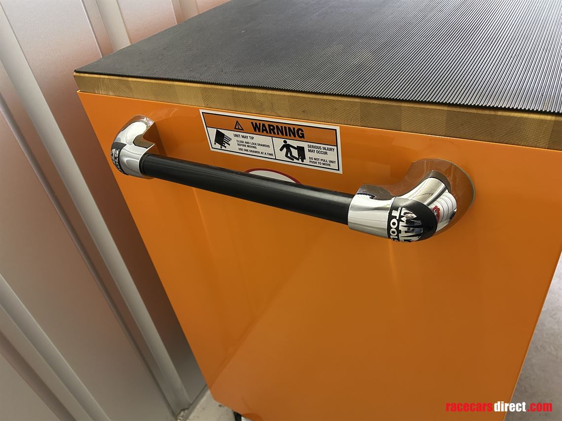 mac-tools-50-tech-1000-roll-cab---perfect-con