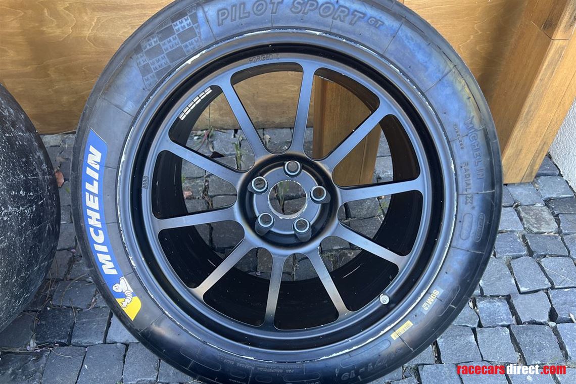 19-braid-forged-wheel-set-for-amg-gtr-cs