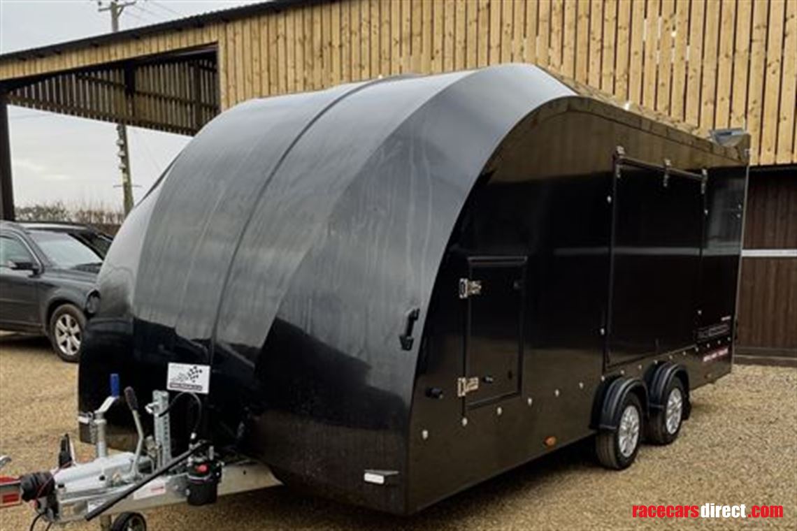 brian-james-race-transporter-4-black-2024