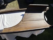 ferrari-365gtb4-daytona-front-wings